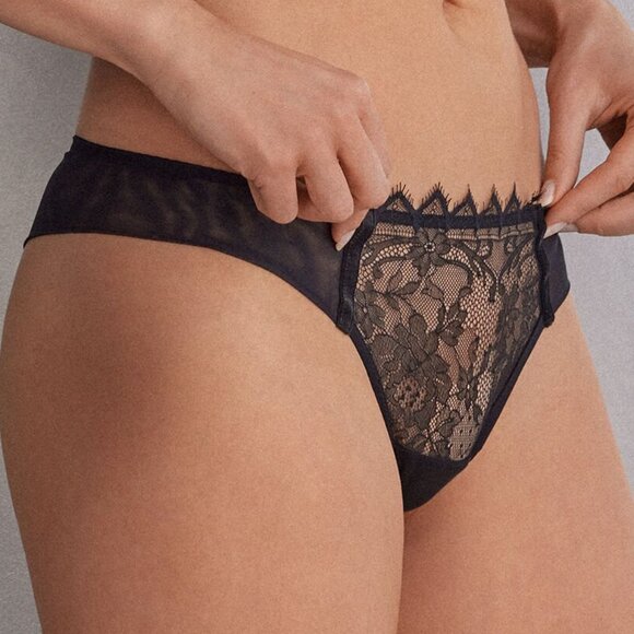 NWT Lingerie 2-piece Bra(36B) and Pantie(M) Set from Intimissimi - Picture 12 of 14